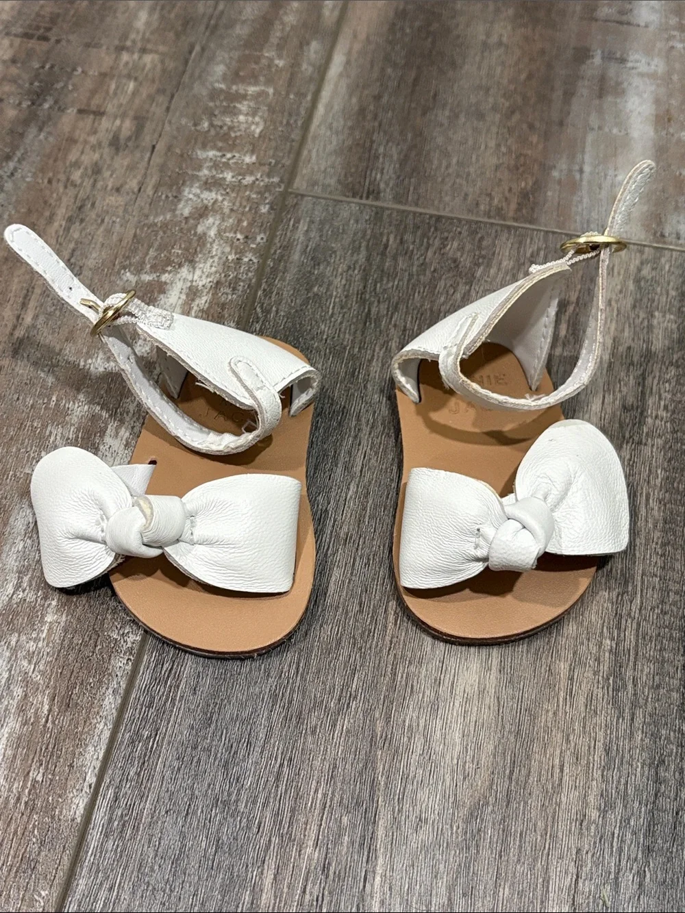 Janie and Jack White Baby Bow Sandals with Buckle Strap